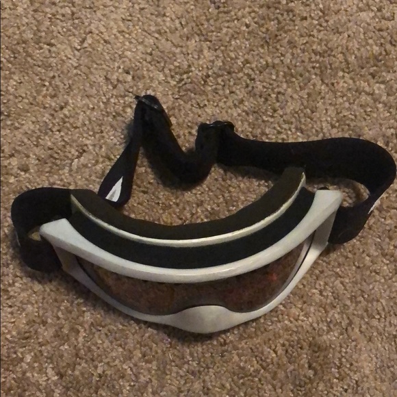 Snow goggles - Picture 3 of 5